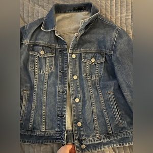 J. Crew denim jacket. Amazing condition. Hardly worn. Size Large